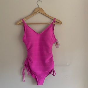 JESSICA SIMPSON One piece bathing suit Size S